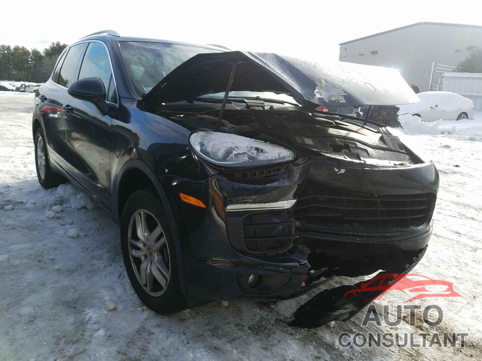 PORSCHE CAYENNE 2016 - WP1AA2A25GKA14065