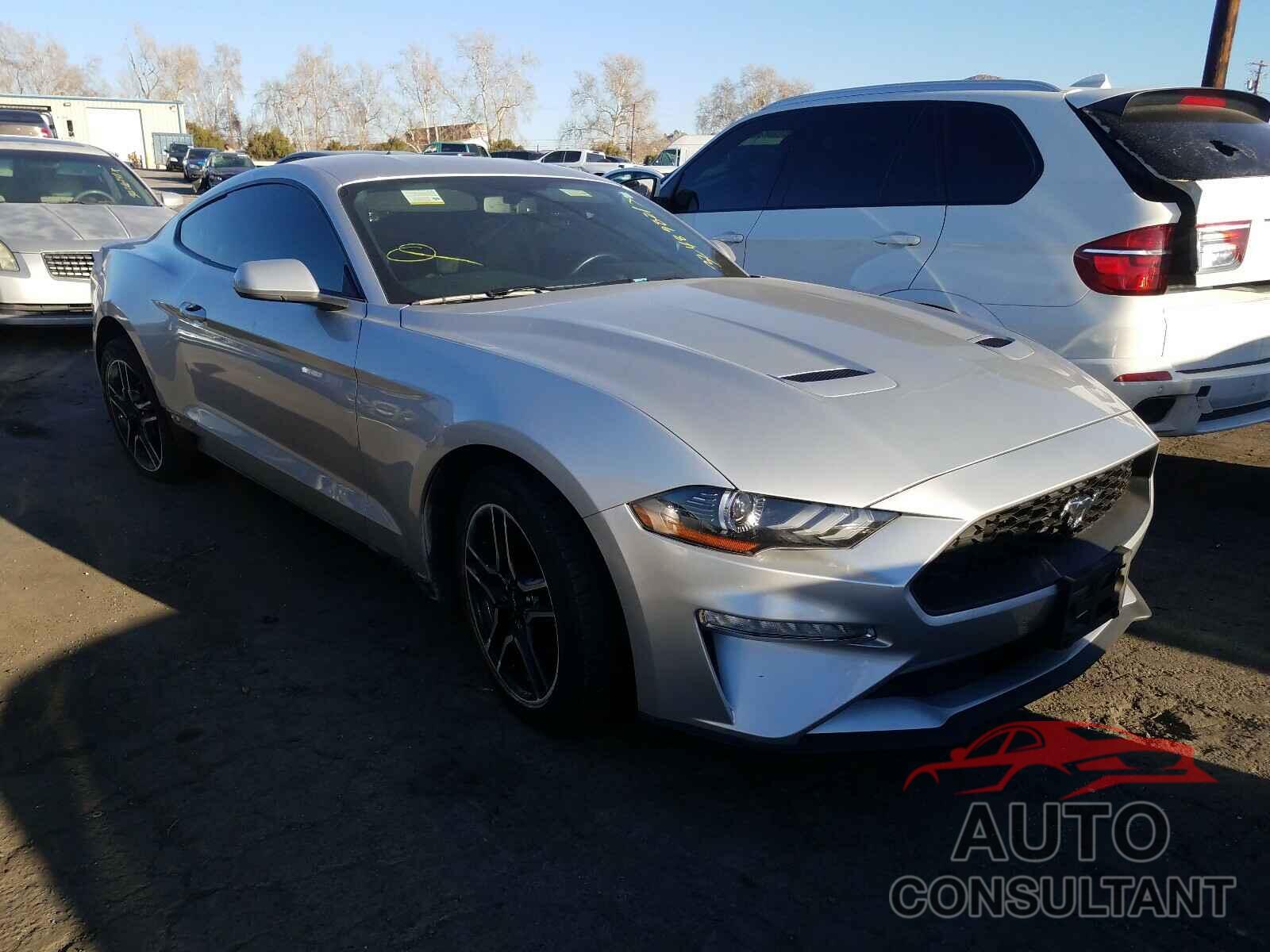 FORD MUSTANG 2018 - 1FA6P8TH4J5159992