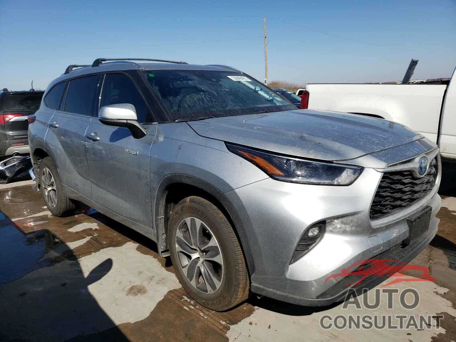 TOYOTA HIGHLANDER 2021 - 5TDGARAH1MS503883