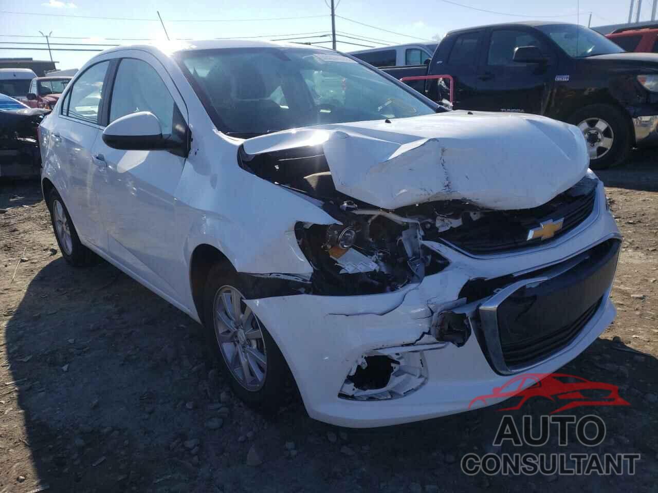 CHEVROLET SONIC 2018 - 1G1JD5SG0J4133053