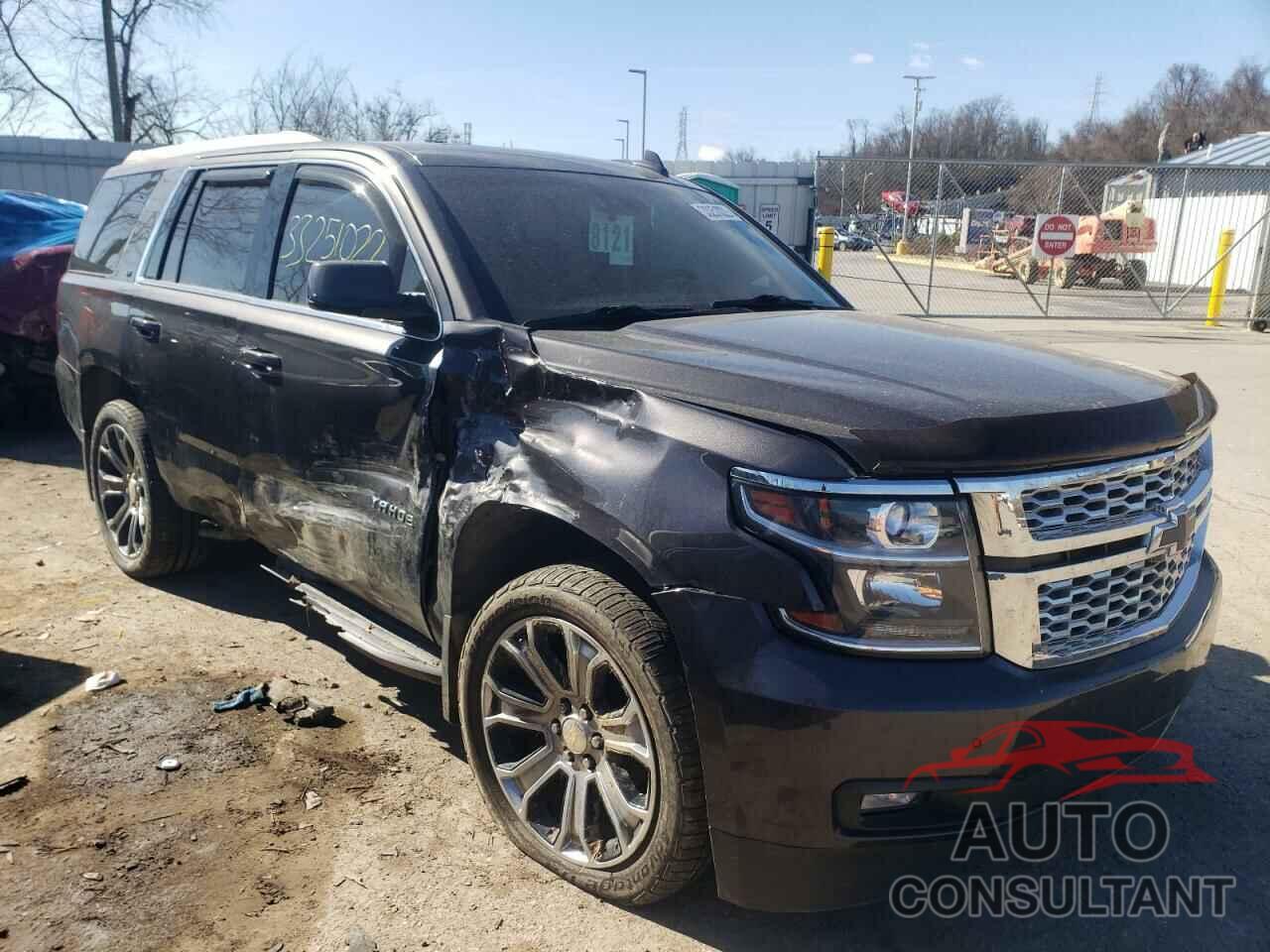 CHEVROLET TAHOE 2017 - 1GNSKBKC9HR291702