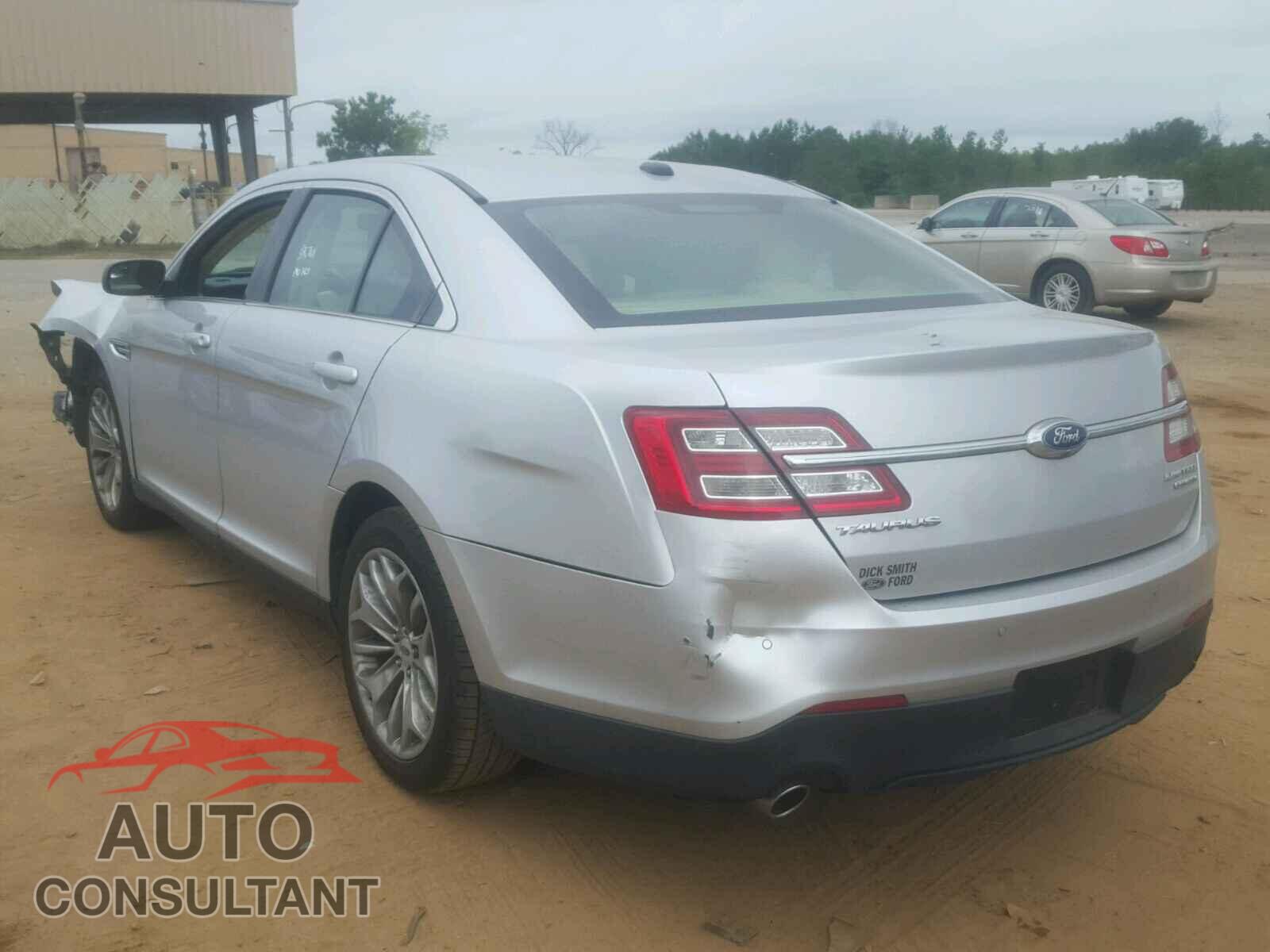 FORD TAURUS 2015 - 1FAHP2F82FG154982