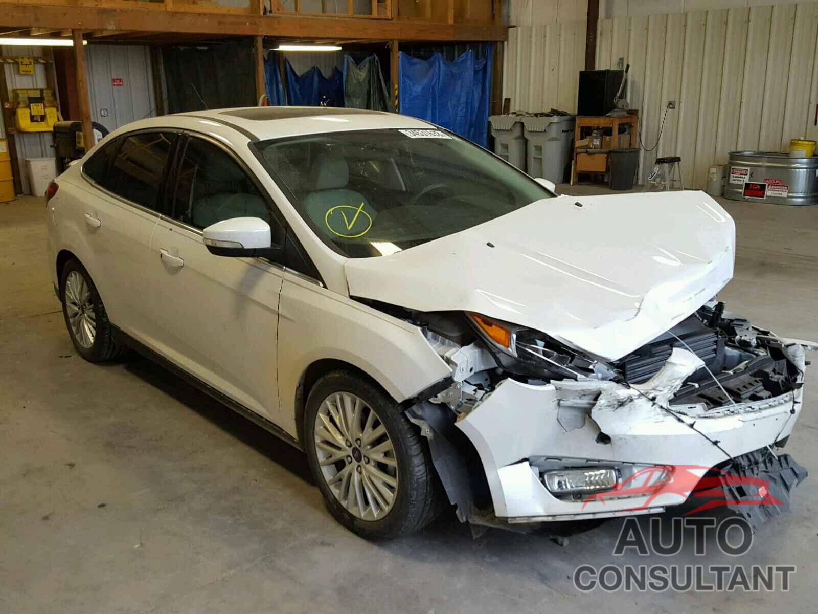 FORD FOCUS 2015 - 1FADP3J21FL227869