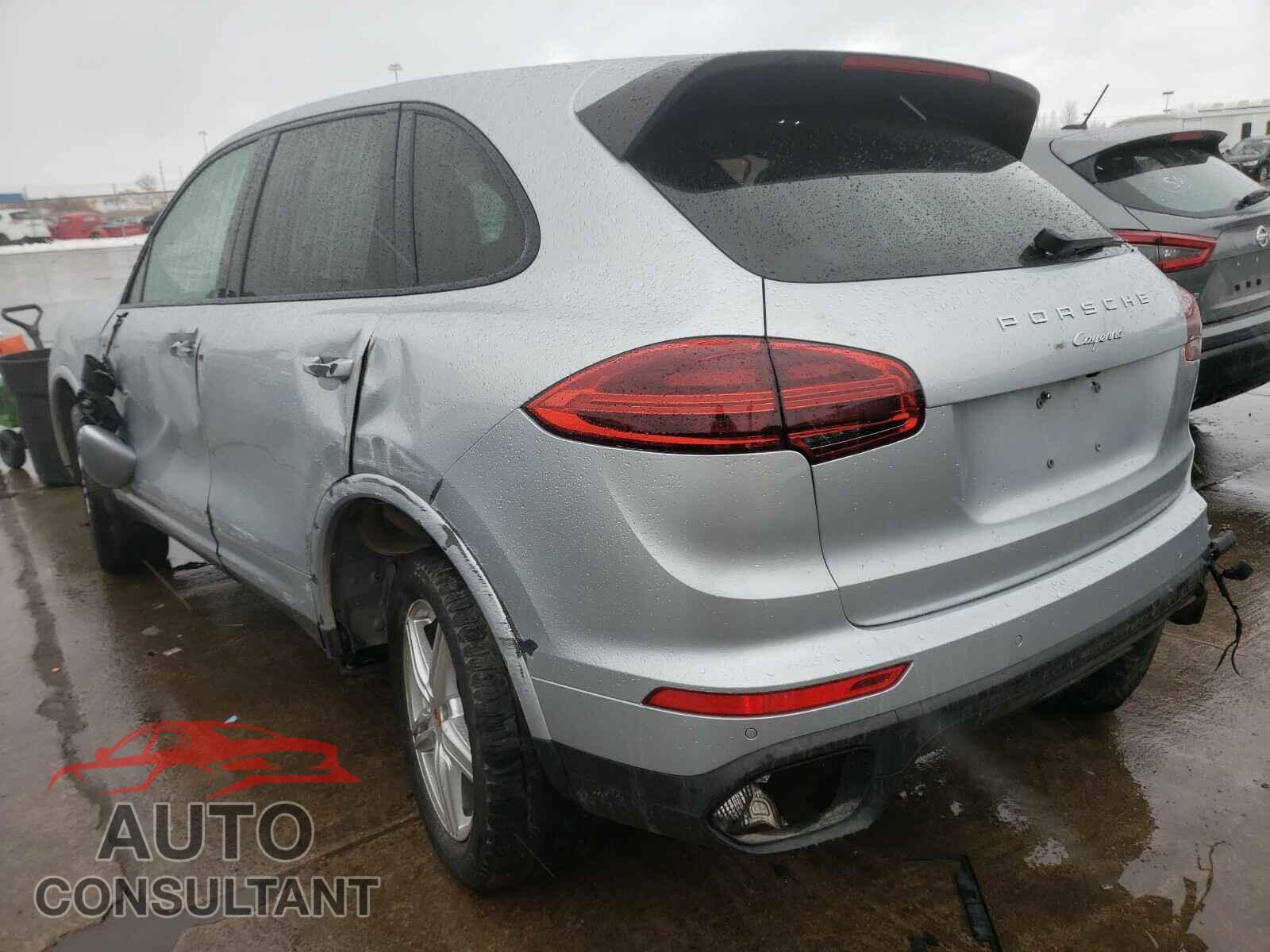 PORSCHE CAYENNE 2017 - WP1AA2A22HKA91431