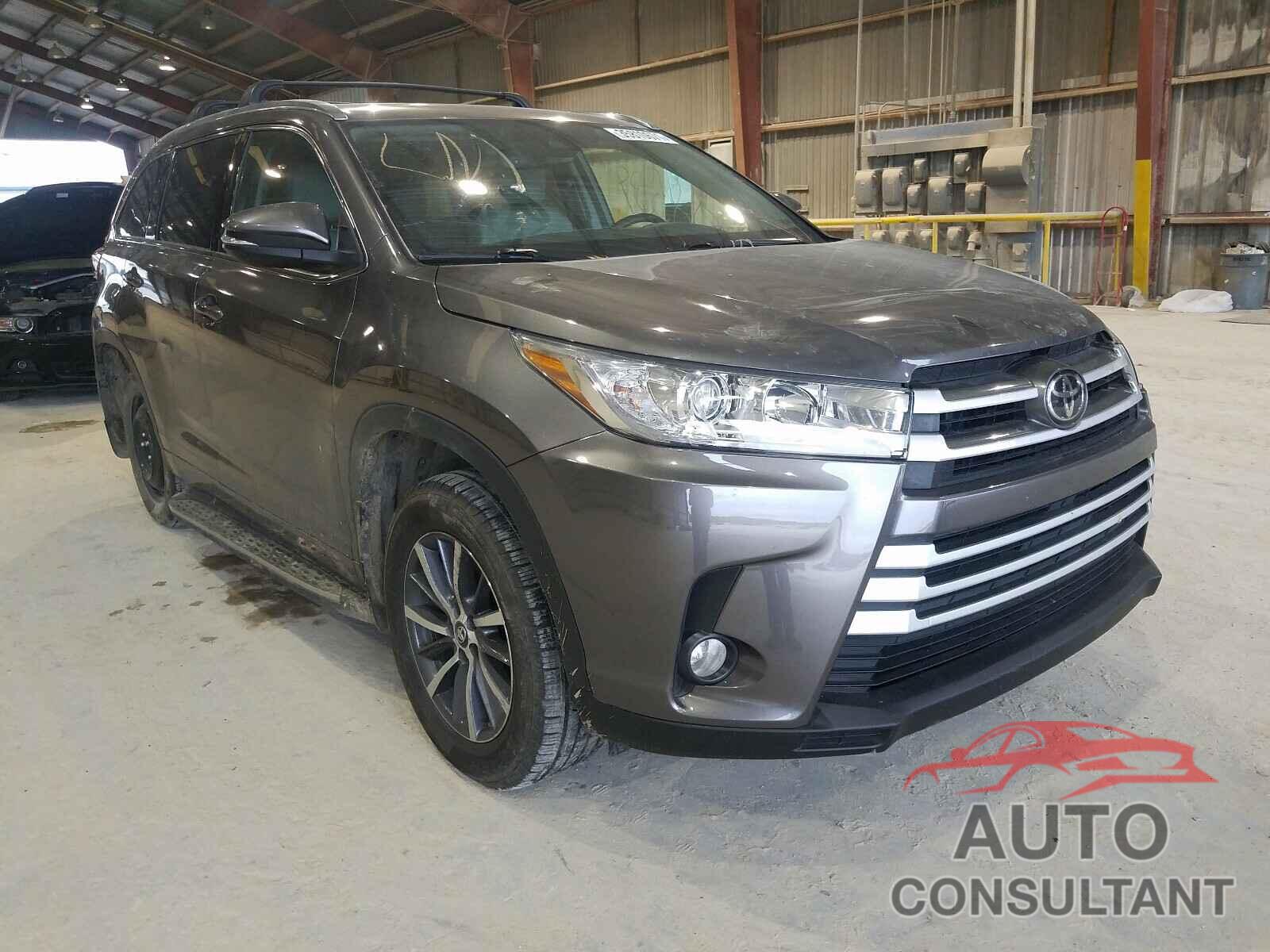 TOYOTA HIGHLANDER 2017 - 5TDKZRFH2HS515350