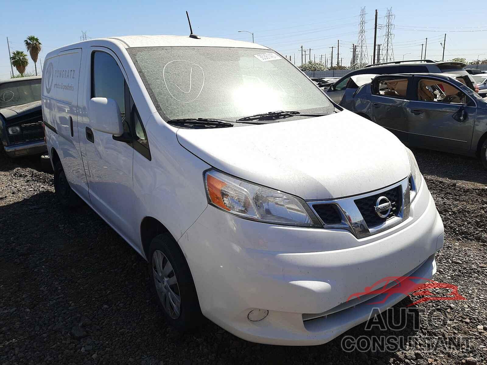 NISSAN NV 2017 - 3N6CM0KN3HK720940