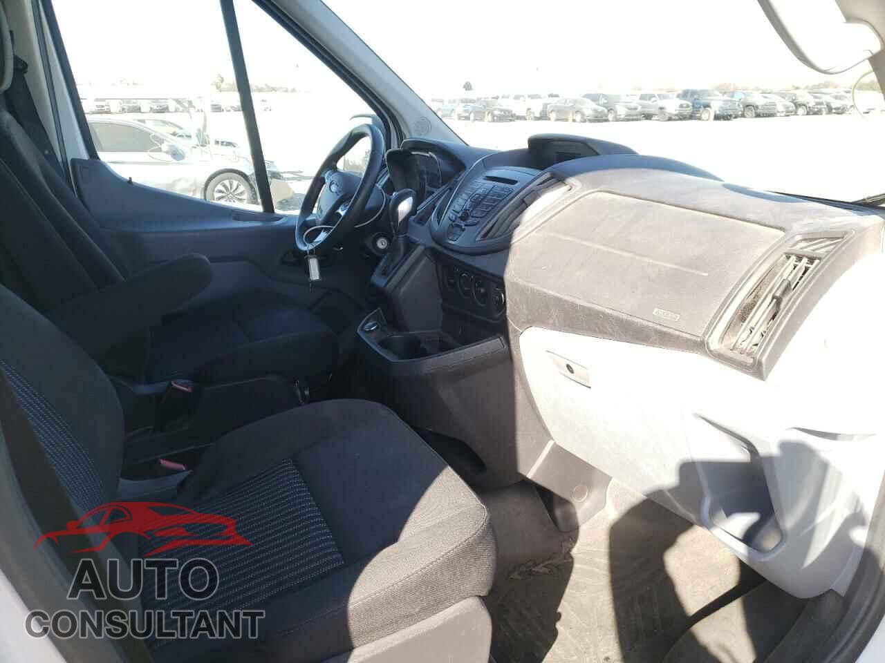FORD TRANSIT CO 2019 - 1FTYR2CM4KKB07952