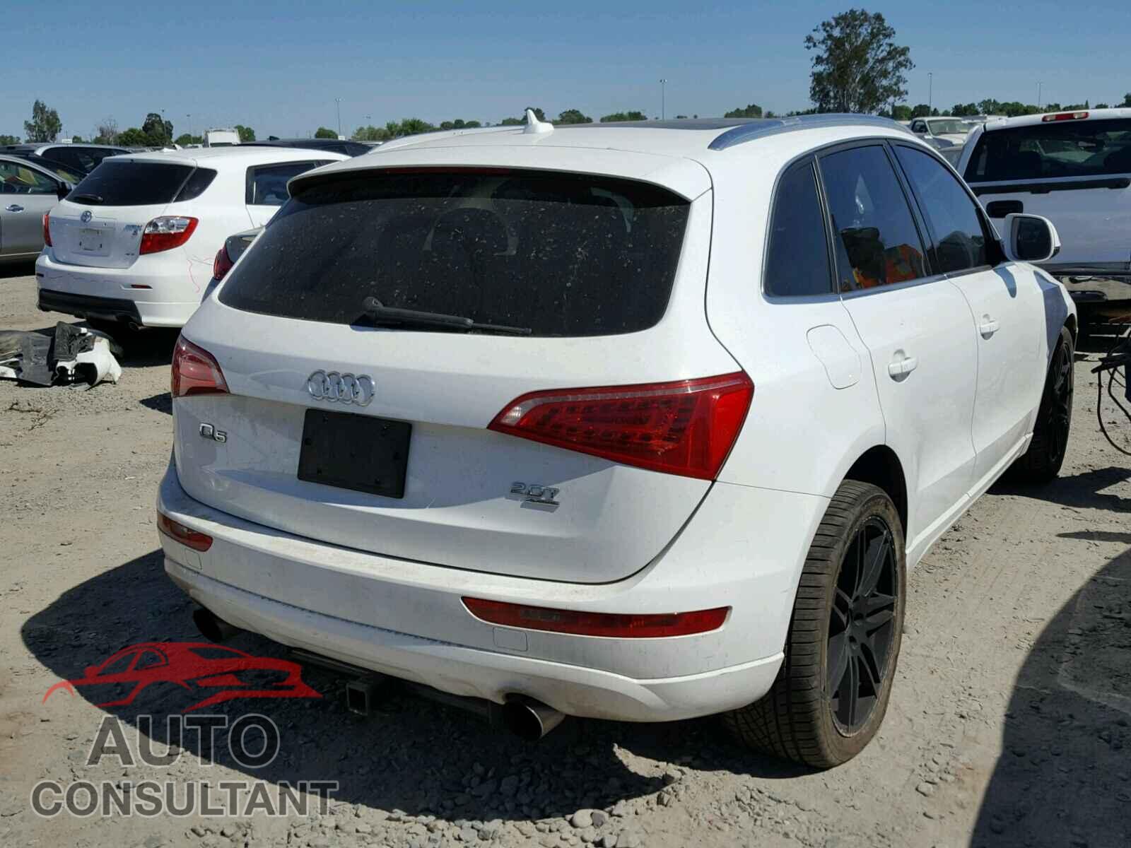 AUDI Q5 2011 - WA1CFAFP2BA047608