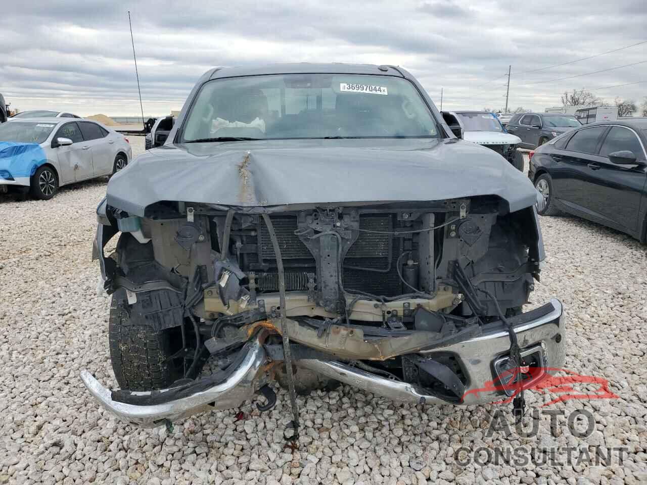 NISSAN TITAN 2018 - 1N6AA1E67JN508018