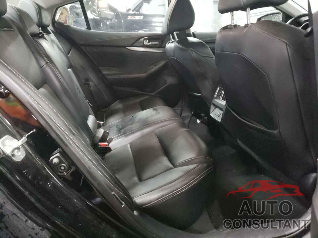 NISSAN MAXIMA 2019 - 1N4AA6AV9KC362690