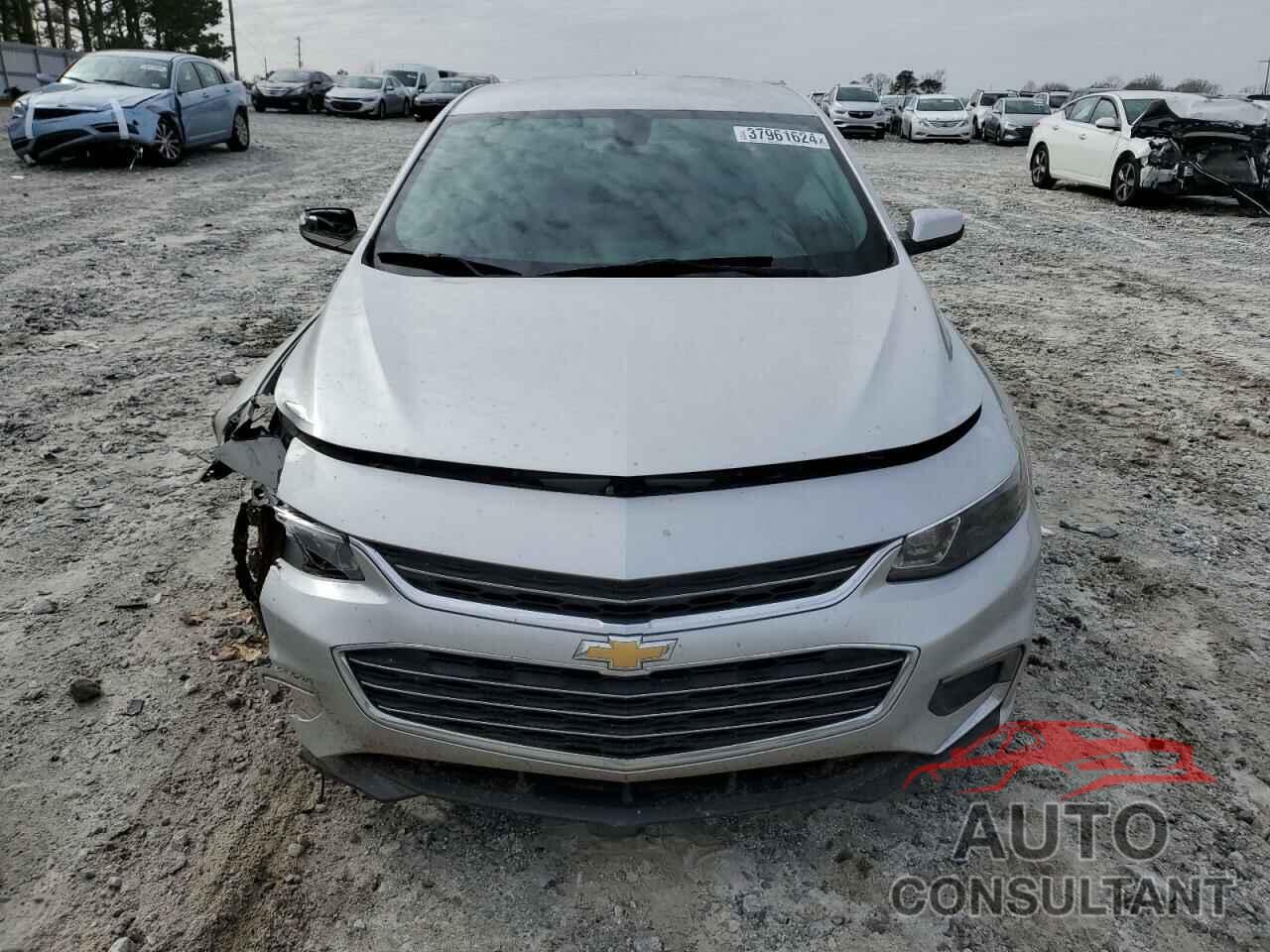 CHEVROLET MALIBU 2017 - 1G1ZE5ST8HF152753