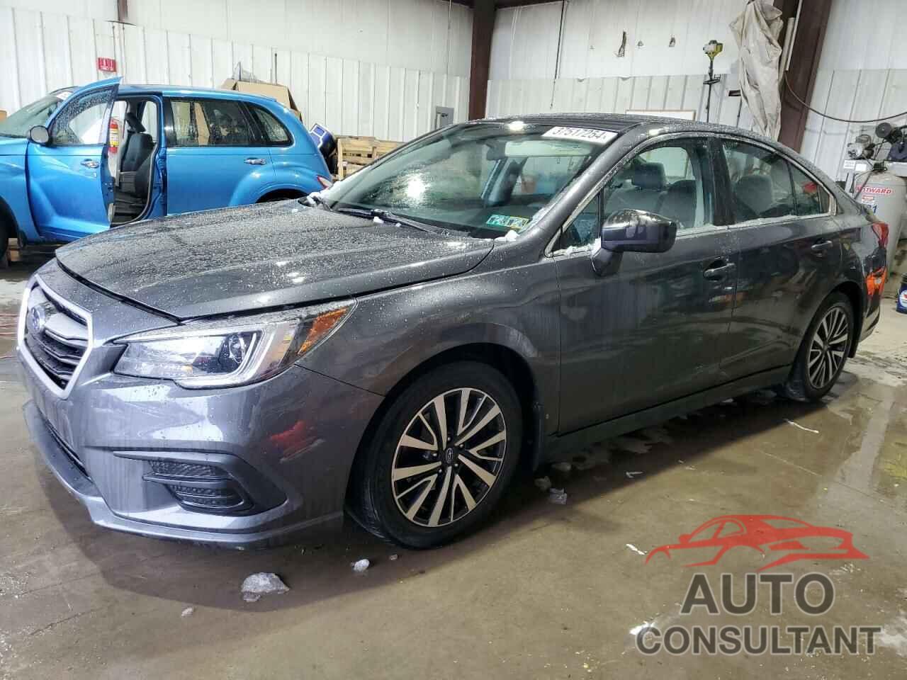 SUBARU LEGACY 2018 - 4S3BNAB61J3005905