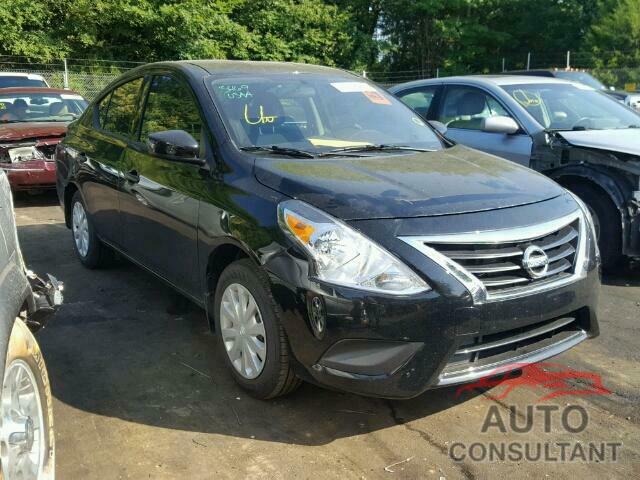 NISSAN VERSA 2018 - 3N1CN7AP8JL836357