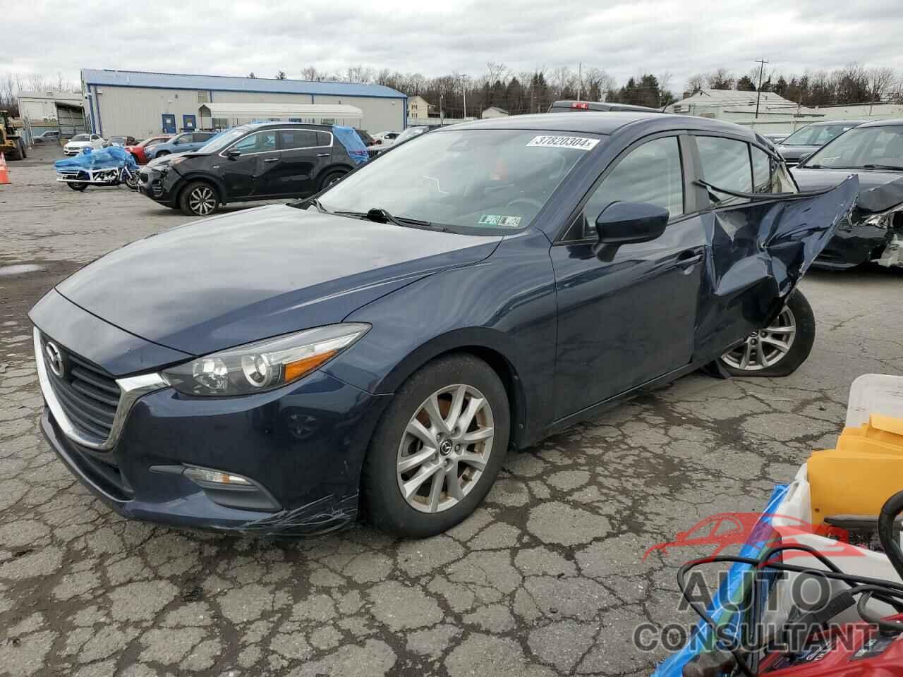 MAZDA 3 2018 - 3MZBN1K78JM209945