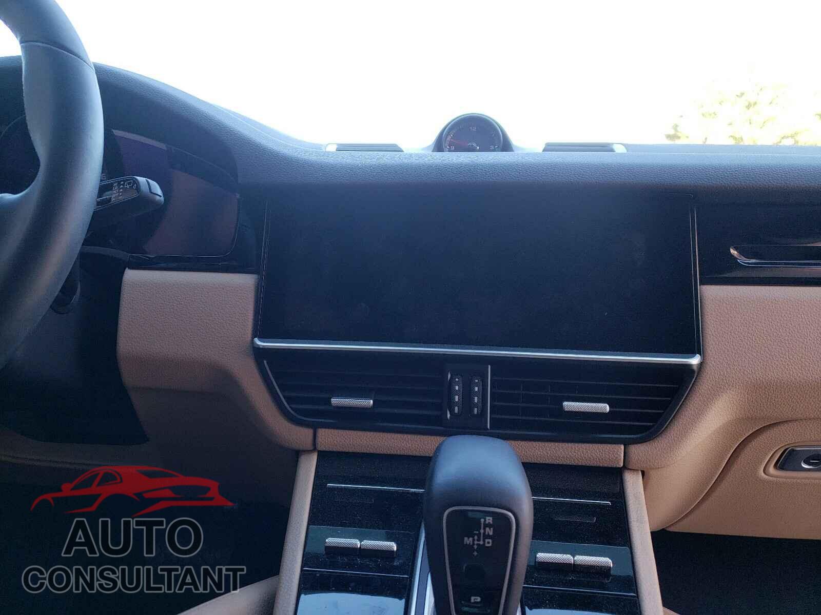 PORSCHE CAYENNE 2019 - WP1AA2AY6KDA05974