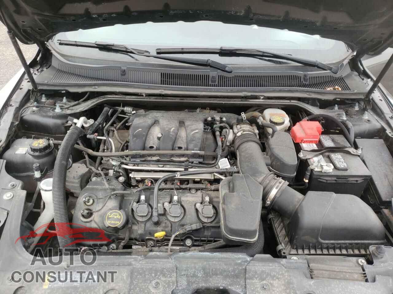FORD TAURUS 2017 - 1FAHP2E80HG146531