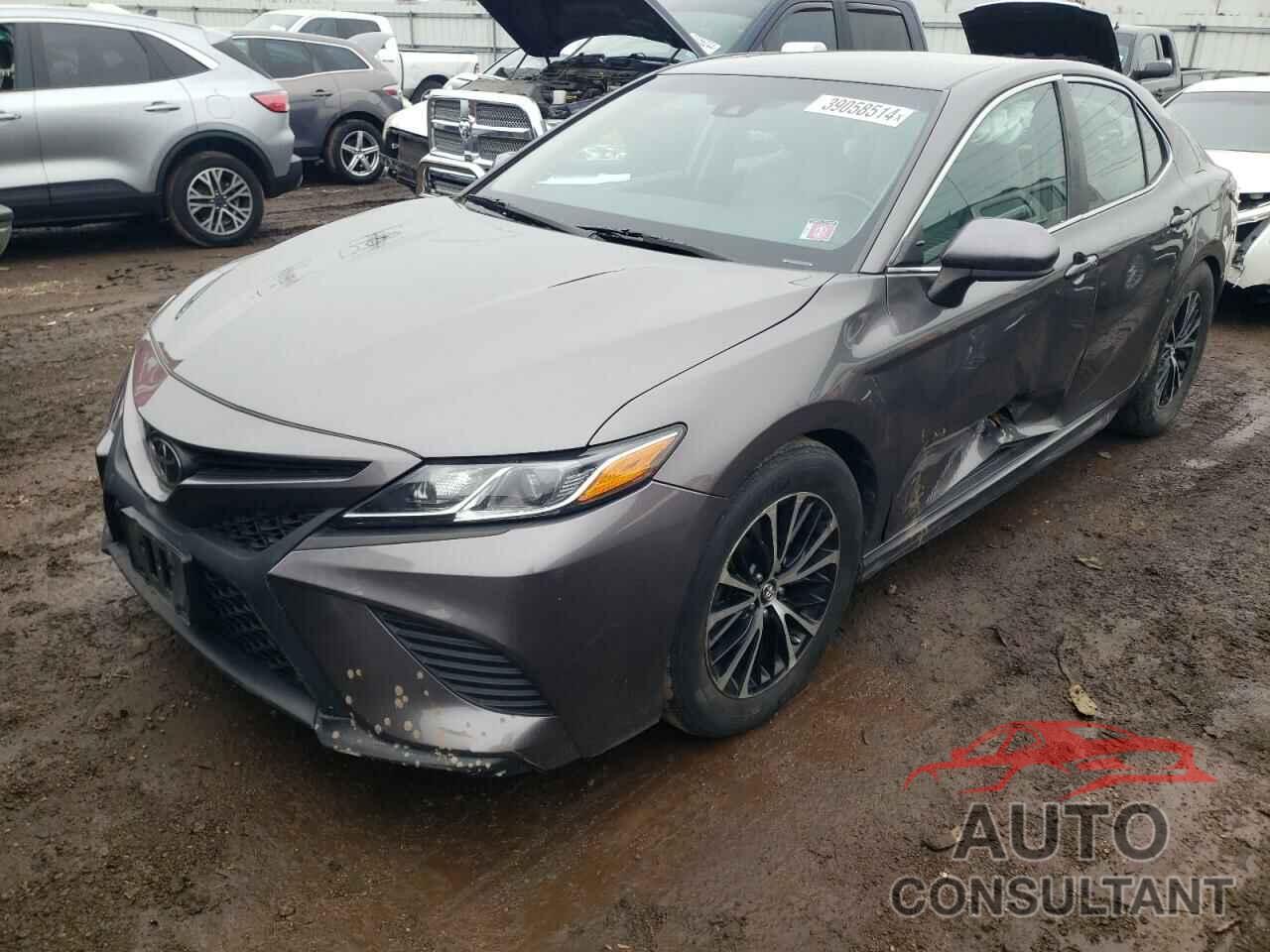 TOYOTA CAMRY 2018 - 4T1B11HK6JU037528