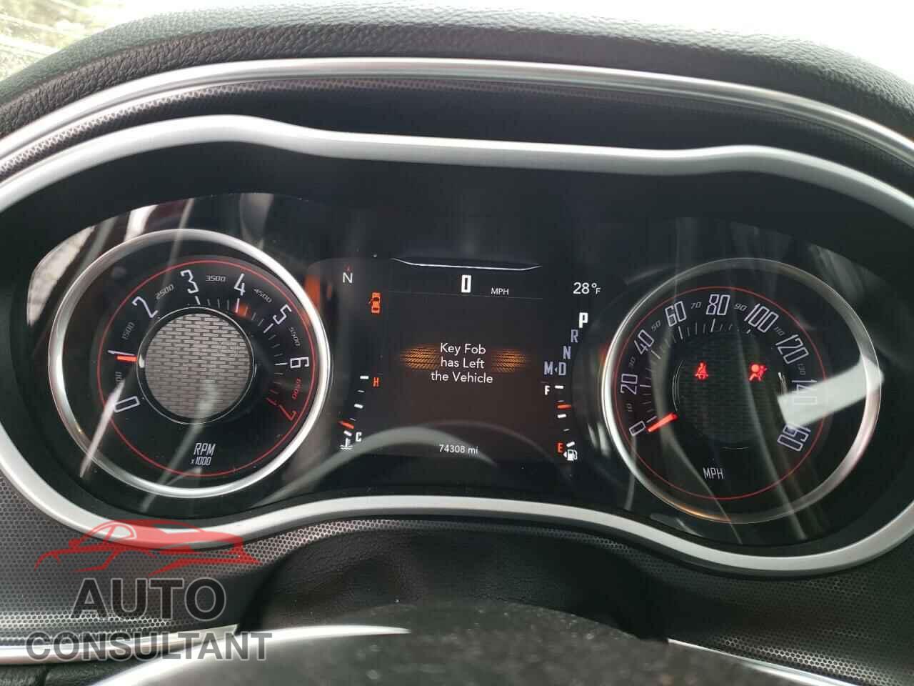 DODGE CHALLENGER 2018 - 2C3CDZGG9JH166155