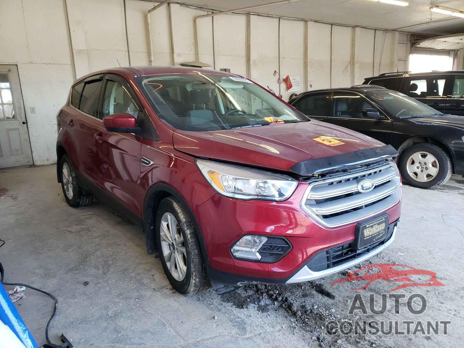 FORD ESCAPE 2017 - 1FA6P8THXG5308091