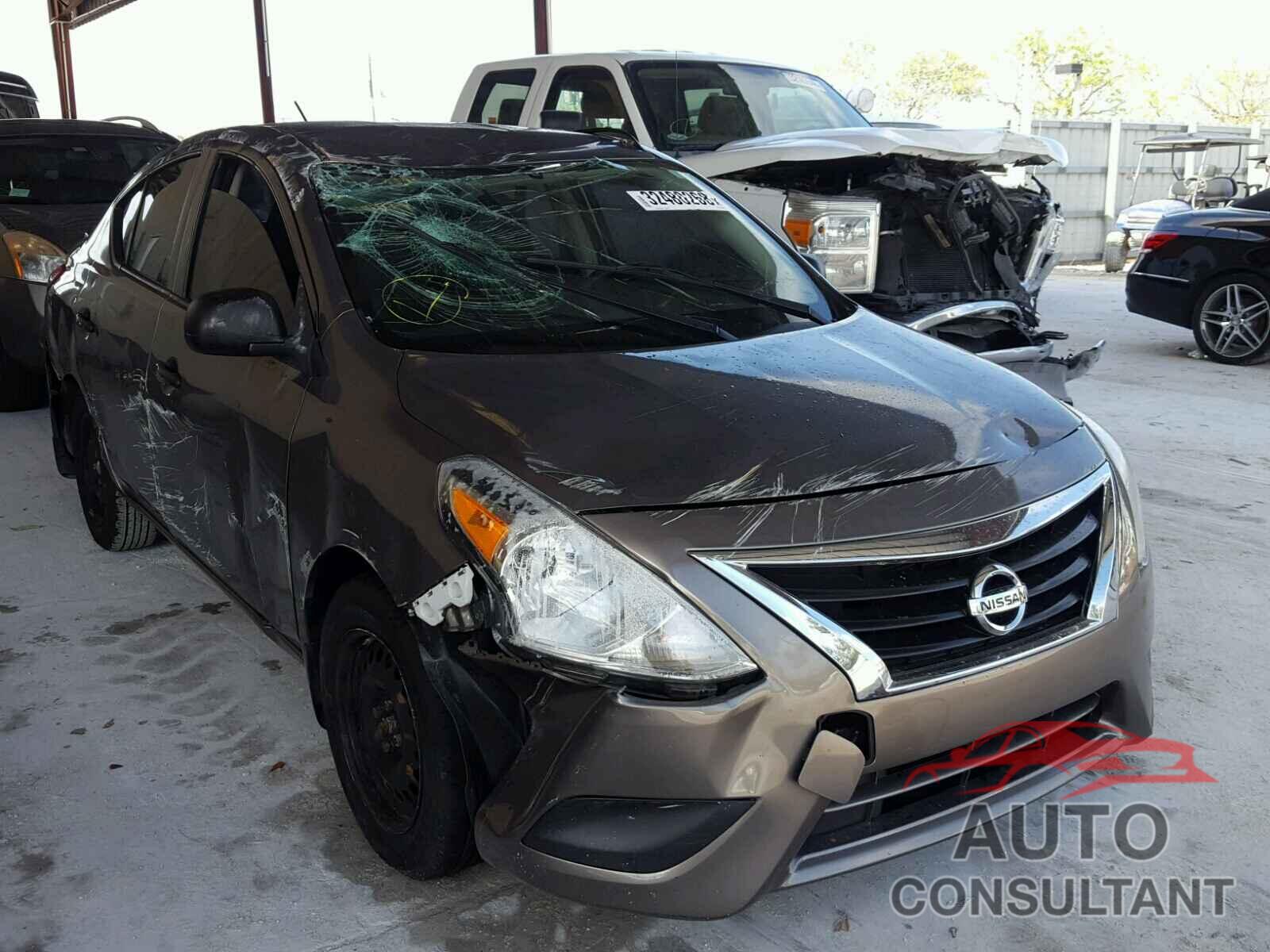 NISSAN VERSA 2015 - 3N1CN7AP3FL941511
