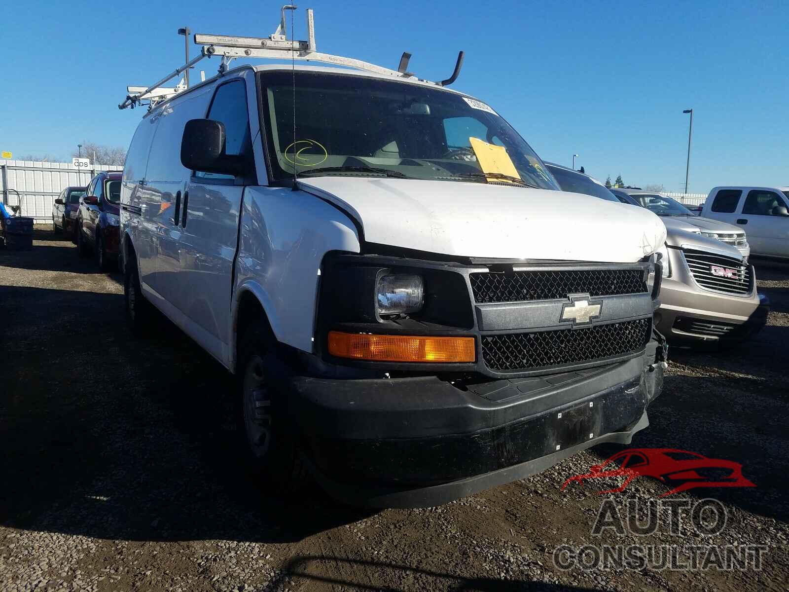 CHEVROLET EXPRESS 2017 - 1GCWGAFG6H1157764