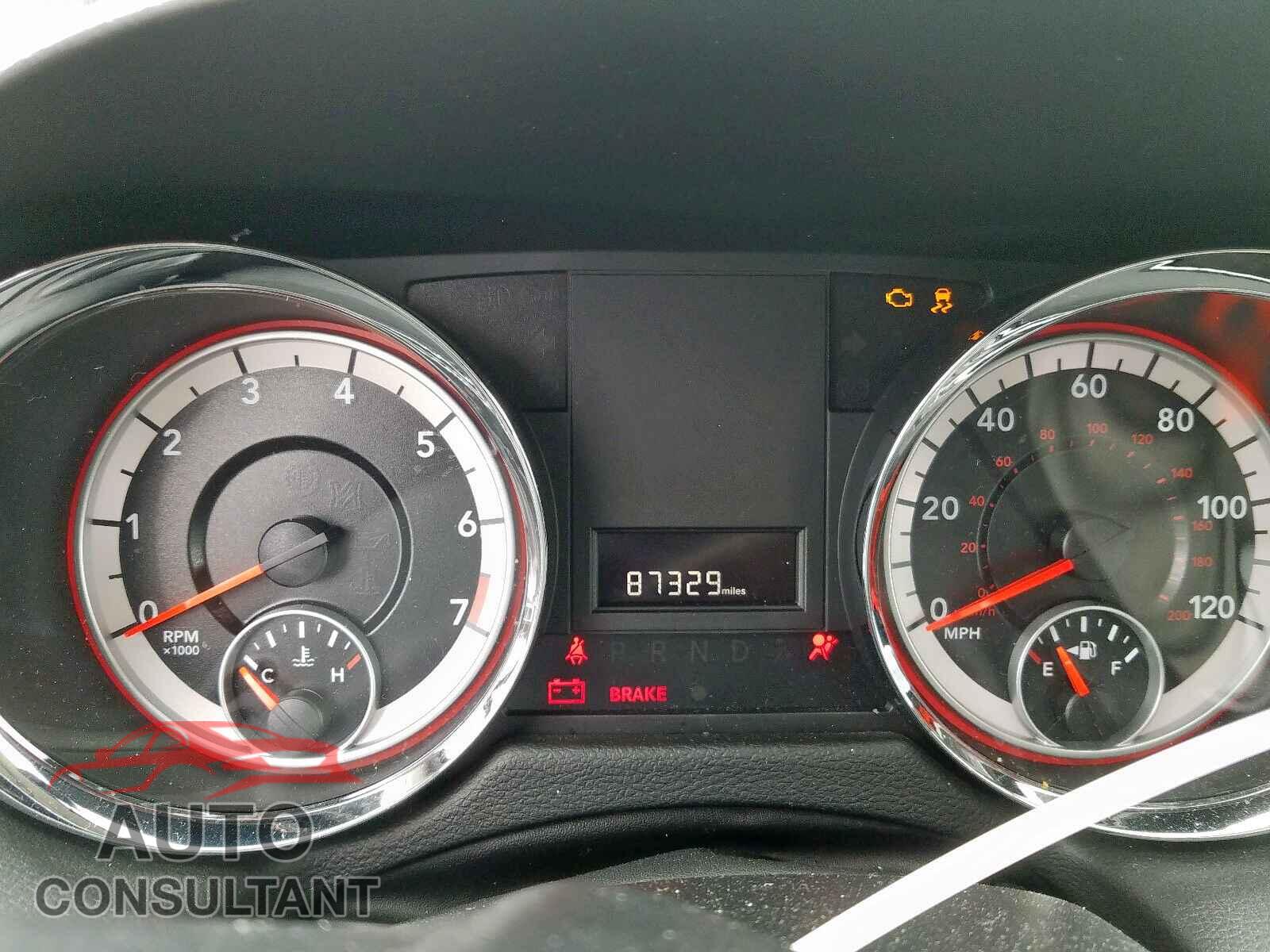DODGE CARAVAN 2015 - 5TDBZRFH4HS416755