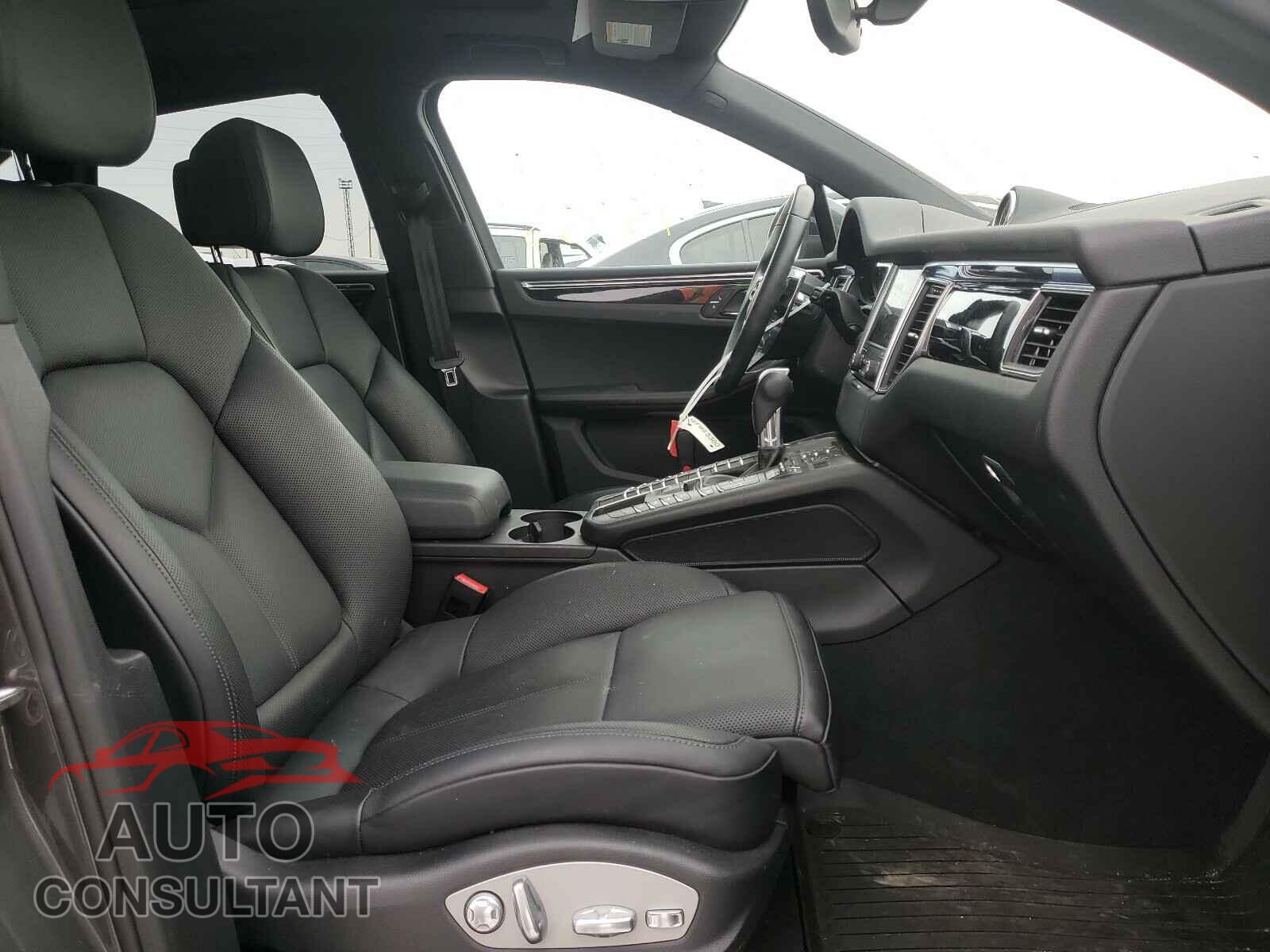 PORSCHE MACAN 2018 - WP1AA2A56JLB20536