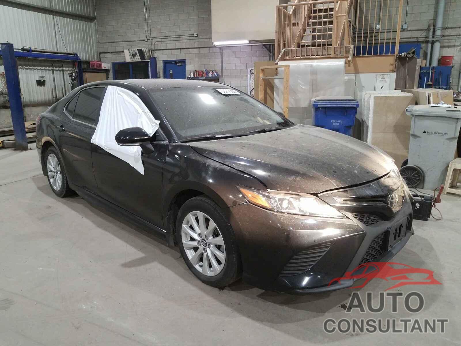 TOYOTA CAMRY 2019 - 4T1B11HK4KU809364