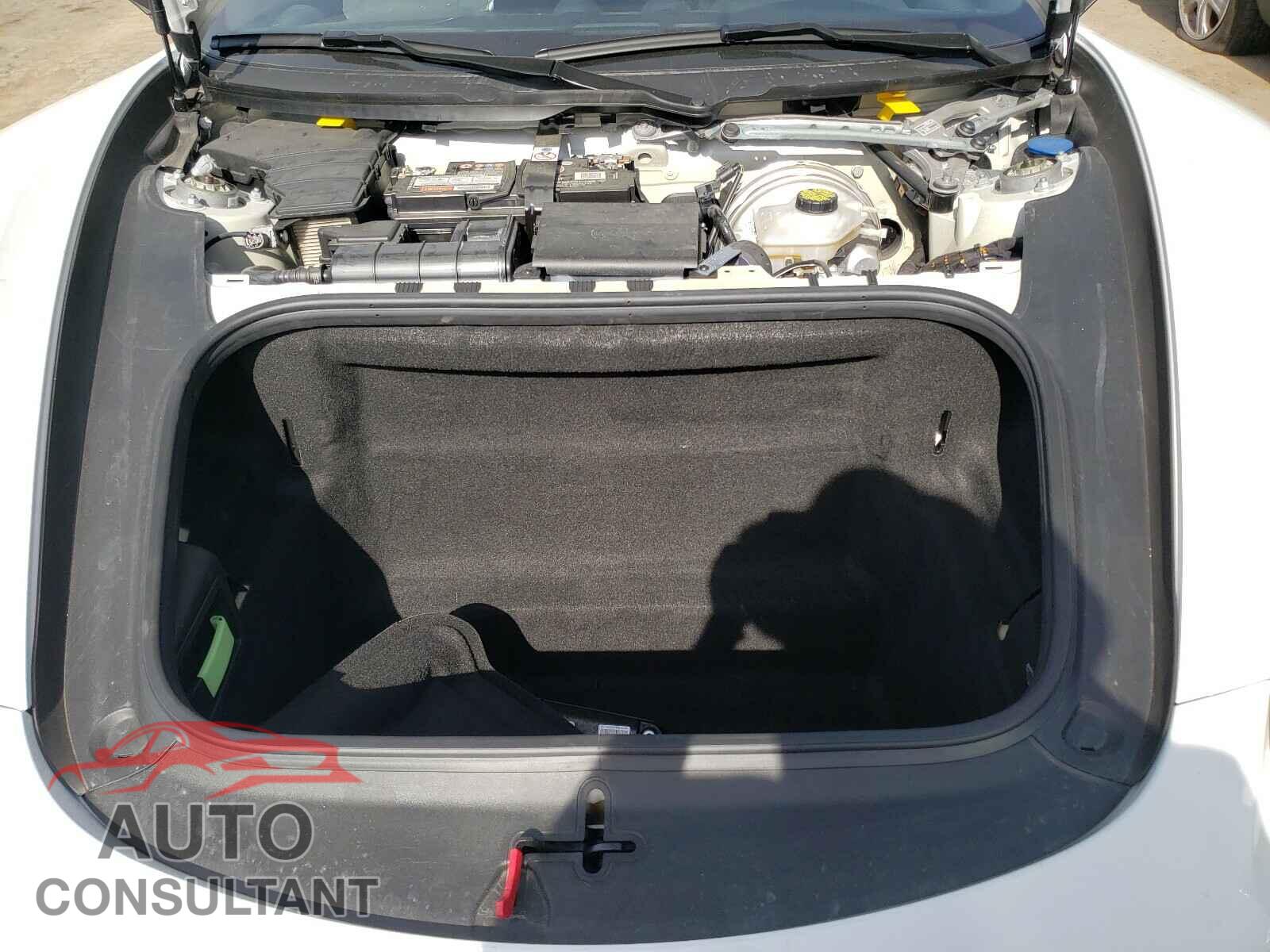 PORSCHE BOXSTER 2019 - WP0CA2A88KS210251