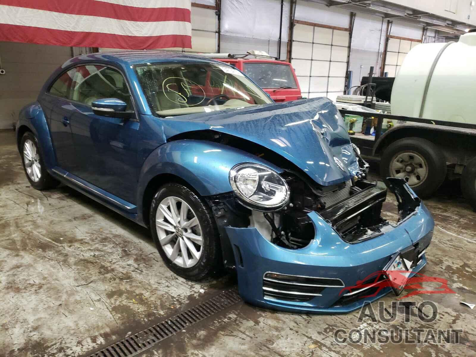 VOLKSWAGEN BEETLE 2017 - 3VWJ17AT6HM630209