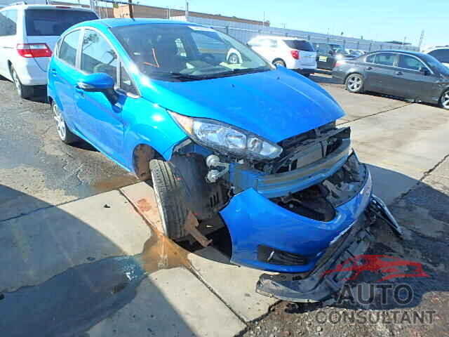 FORD FIESTA 2015 - 3CZRU6H7XGM718897