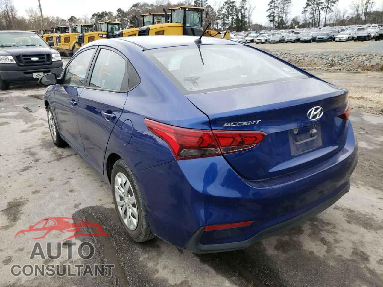 HYUNDAI ACCENT 2018 - 3KPC24A32JE014997