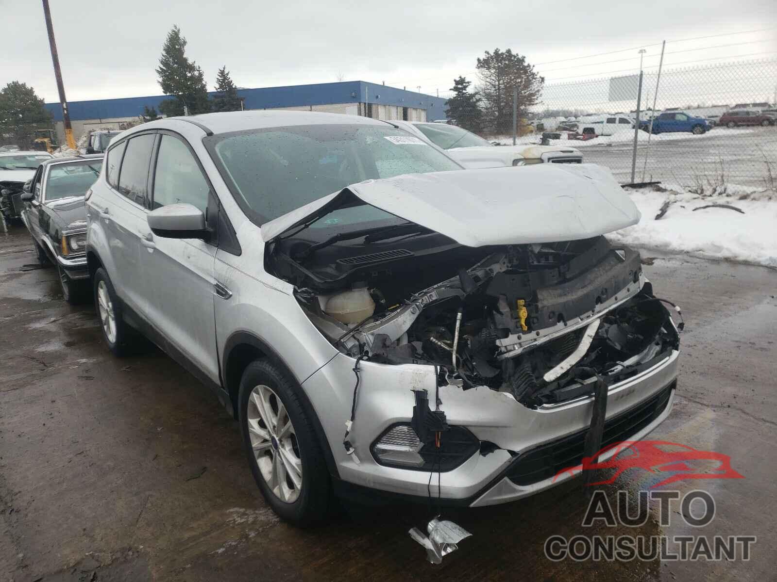 FORD ESCAPE 2017 - 1FMCU0GD7HUD39137