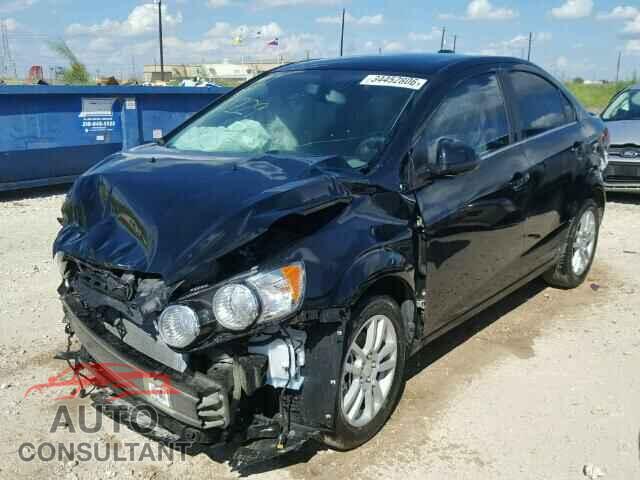 CHEVROLET SONIC 2016 - 1G1JC5SH2G4163062