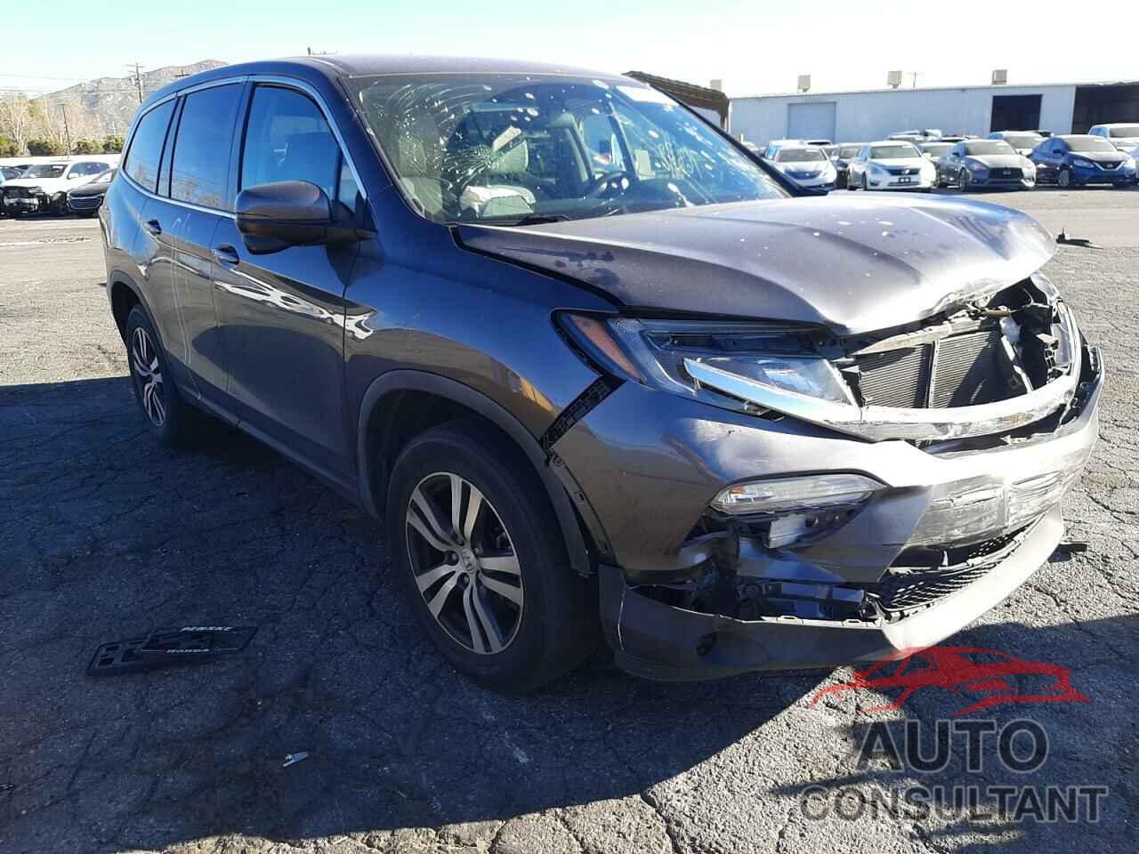 HONDA PILOT 2017 - 5FNYF5H32HB028621
