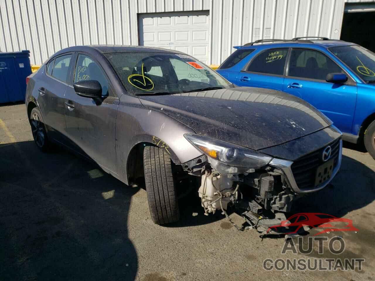 MAZDA 3 2018 - 3MZBN1W3XJM249192