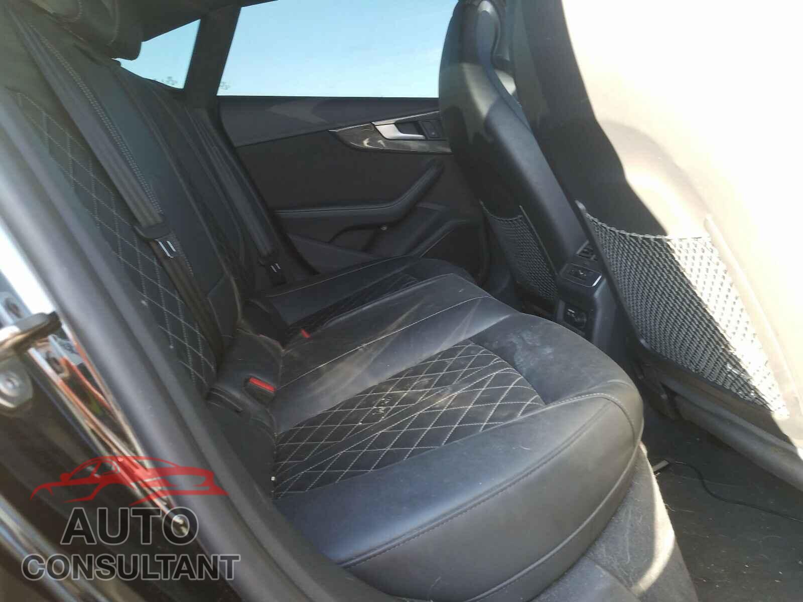 AUDI S5/RS5 2019 - WAUB4CF59KA046583