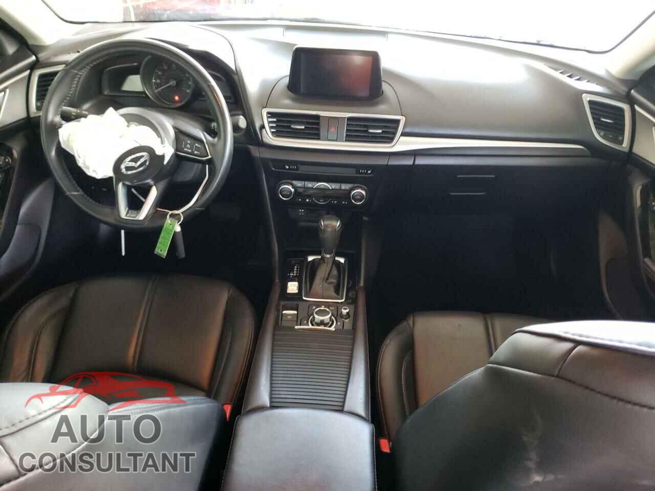 MAZDA 3 2017 - 3MZBN1V78HM143550