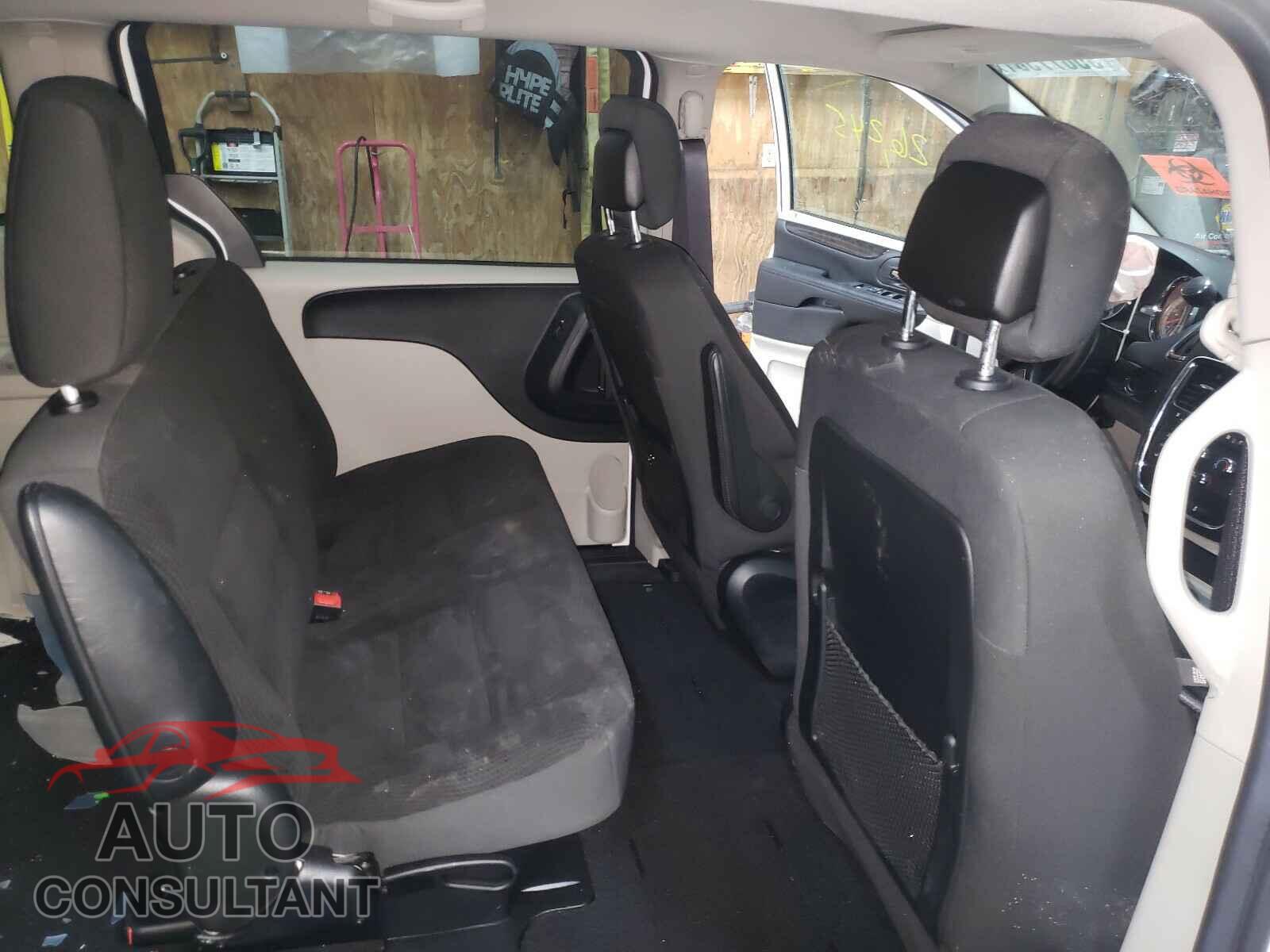DODGE GRAND CARA 2019 - 2C4RDGBG4KR649727