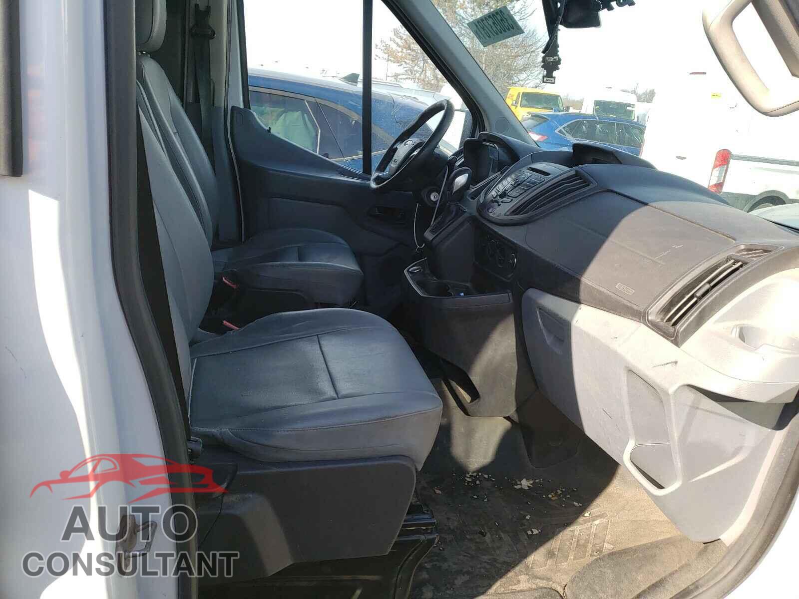 FORD TRANSIT CO 2017 - 1FTYR1CM6HKB53401