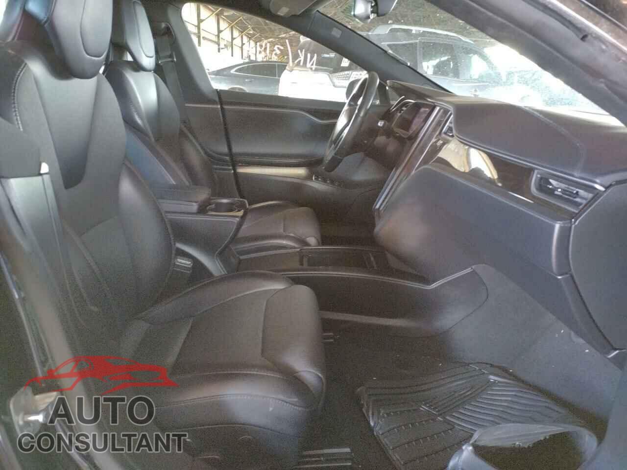 TESLA MODEL S 2018 - 5YJSA1E20JF293648