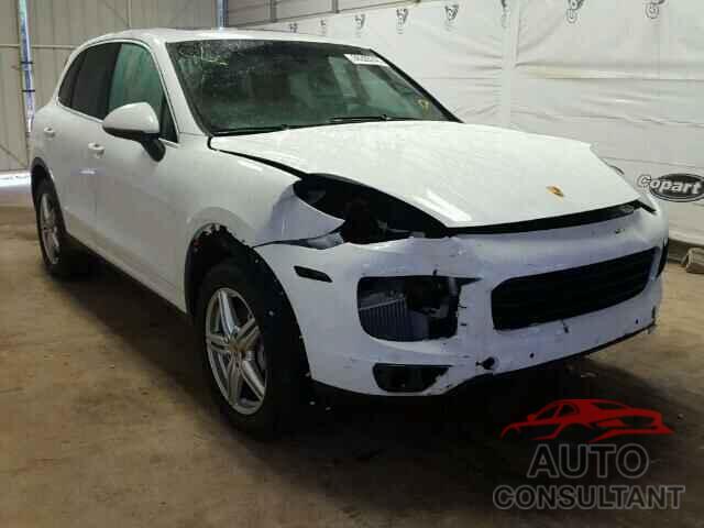 PORSCHE CAYENNE 2015 - WP1AB2A21FLA56464