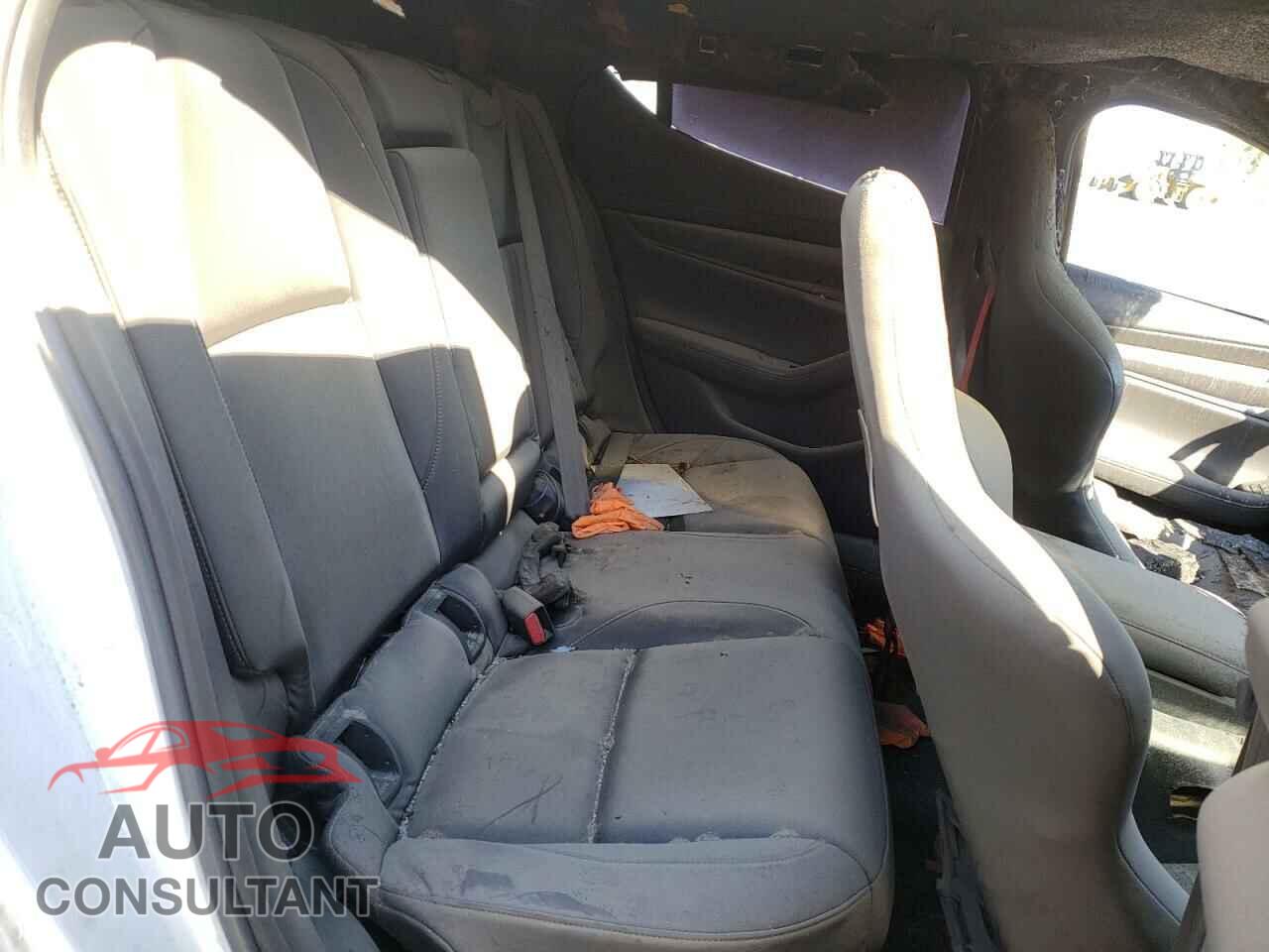 MAZDA 3 2020 - JM1BPALM8L1155502