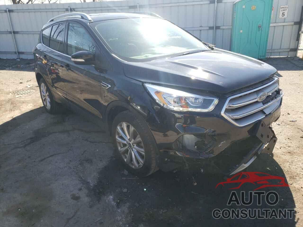 FORD ESCAPE 2018 - 1FMCU9J92JUC89696