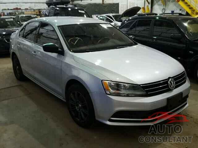 VOLKSWAGEN JETTA 2015 - 3VWD17AJ7FM264074
