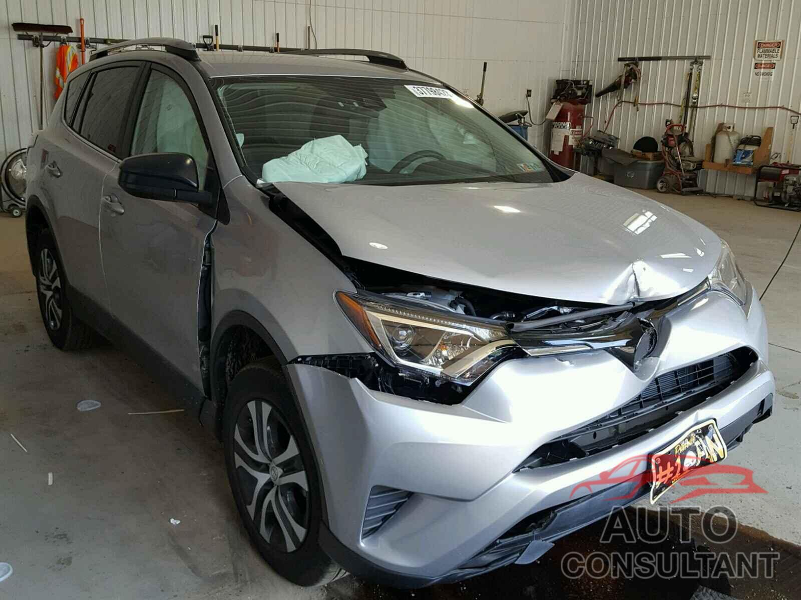 TOYOTA RAV4 2017 - 2T3BFREV3HW592551