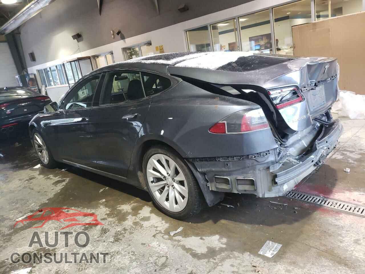TESLA MODEL S 2017 - 5YJSA1E2XHF229563