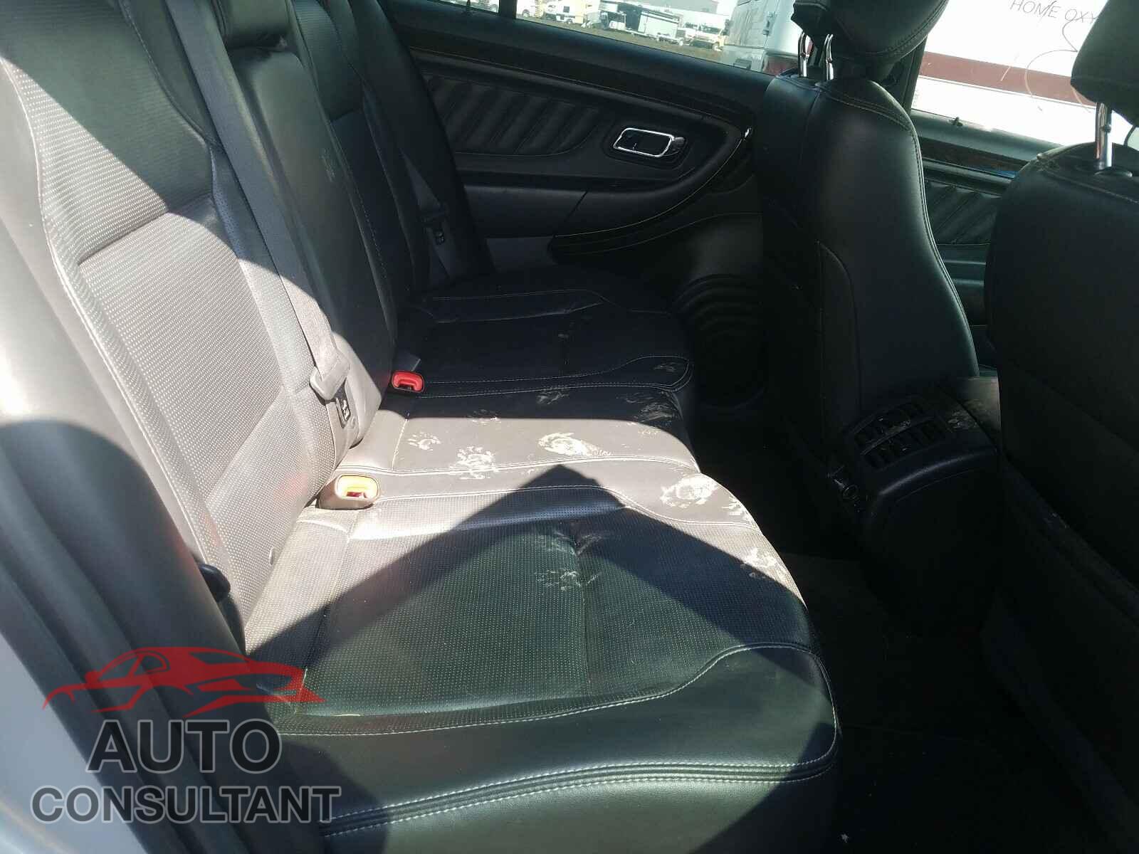 FORD TAURUS 2017 - 1FAHP2F8XHG102096