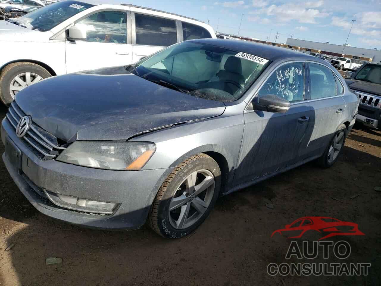 VOLKSWAGEN PASSAT 2015 - 1VWAS7A32FC090174