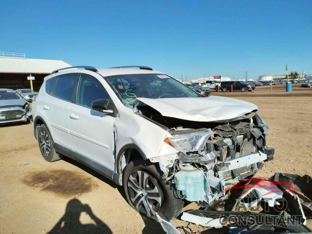 TOYOTA RAV4 2018 - 2T3ZFREV8JW419743